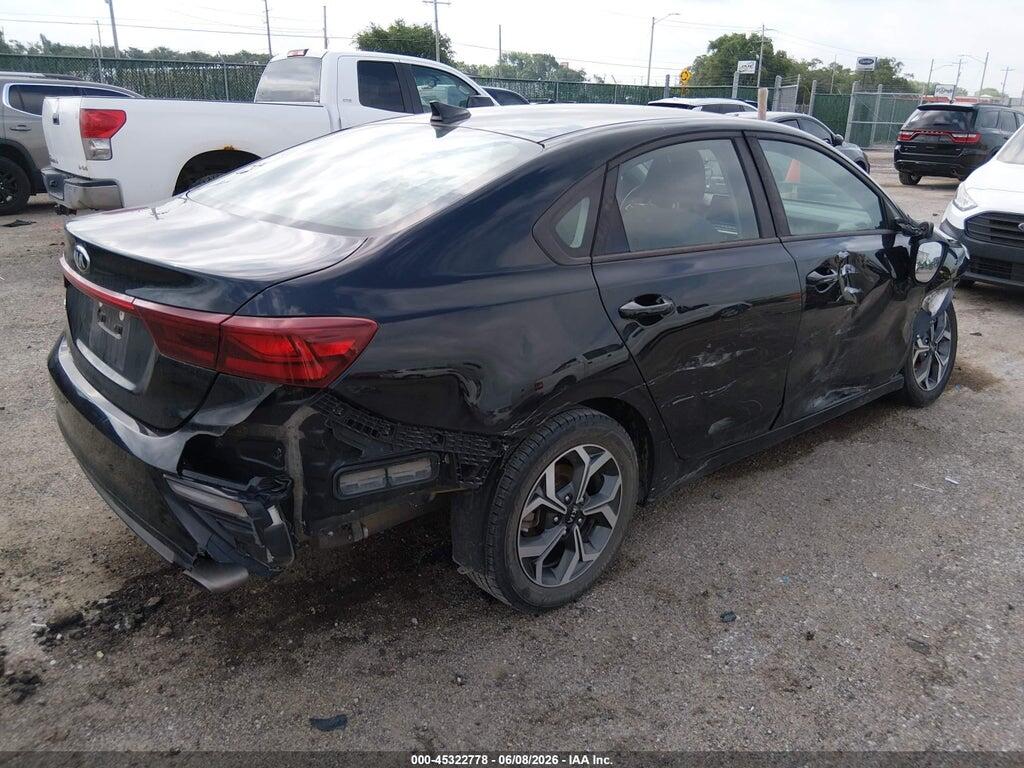 3KPF24AD4KE136610 2019 KIA FORTE photo no. 4