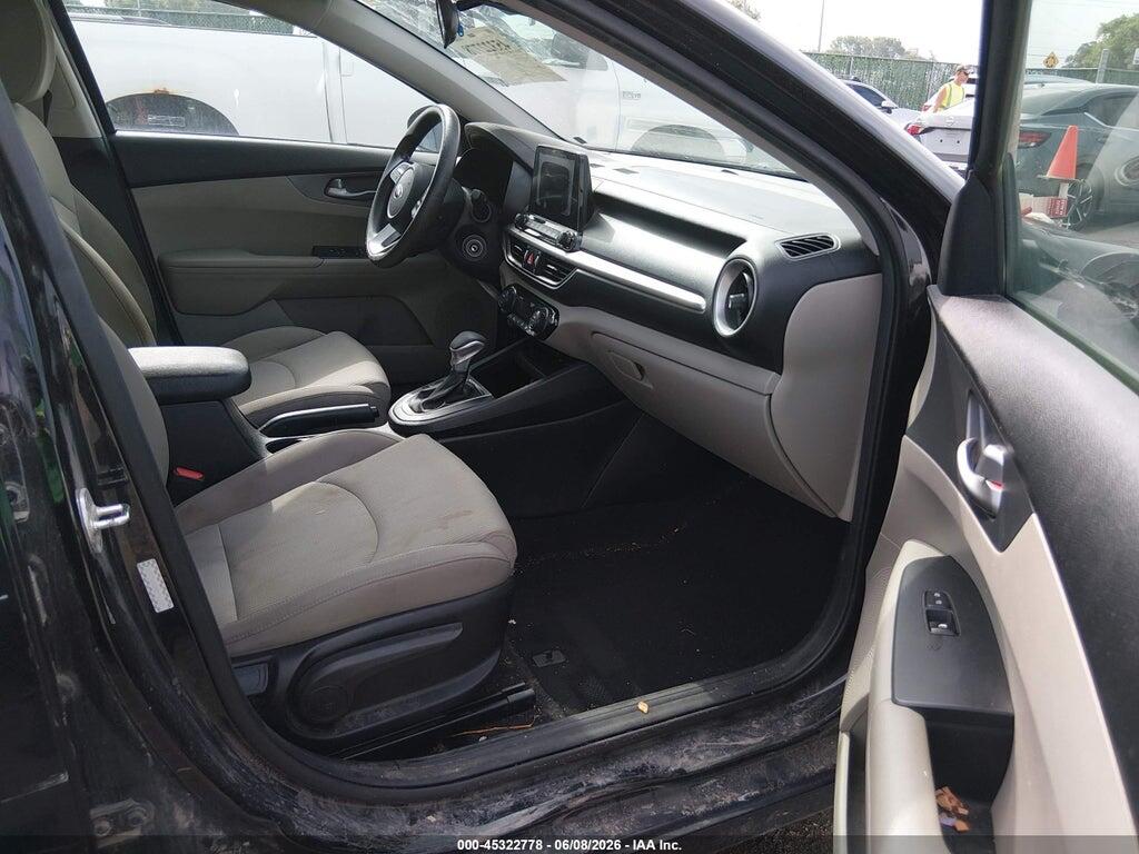 3KPF24AD4KE136610 2019 KIA FORTE photo no. 5