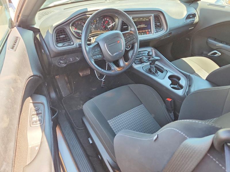 2023 DODGE CHALLENGER GT — Фото 8 из 12