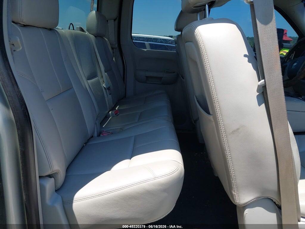 1GCRKSE32BZ328728 2011 CHEVROLET SILVERADO 1500 photo no. 8