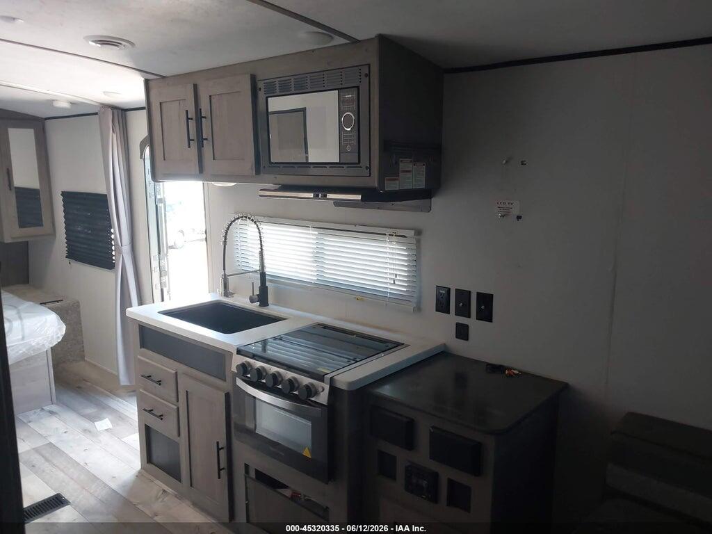4YDT20223M3108734 2021 KEYSTONE SPRINGDALE photo no. 7