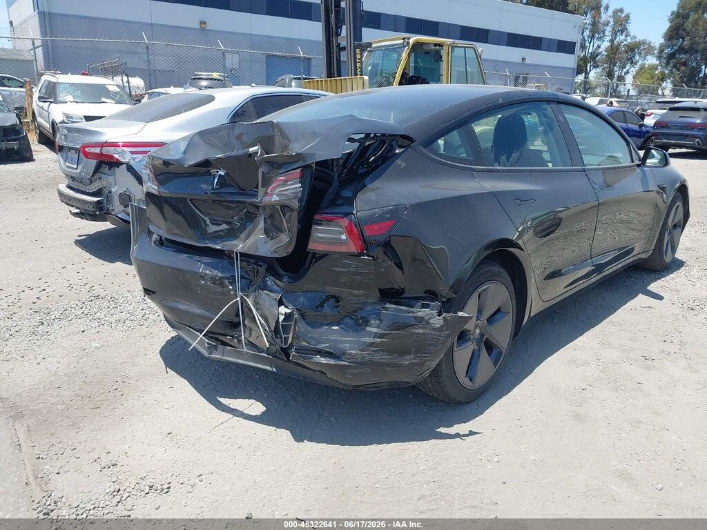 5YJ3E1EA0MF870621 2021 TESLA MODEL 3 photo no. 4