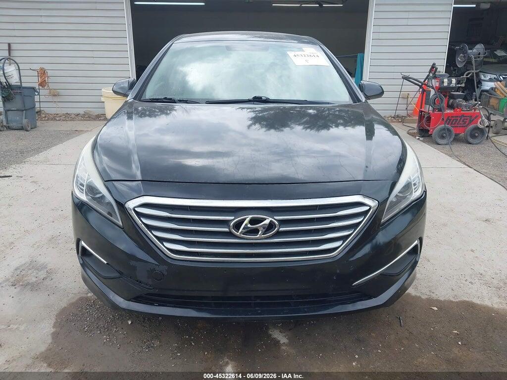5NPE24AF4HH489964 2017 HYUNDAI SONATA photo no. 12