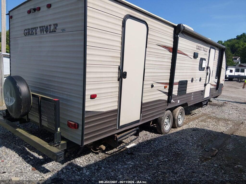 4X4TCKB2XHK039137 2017 FOREST RIVER CHEROKEE GREY WOLF 26DBH TRAVEL TRAILER photo no. 4
