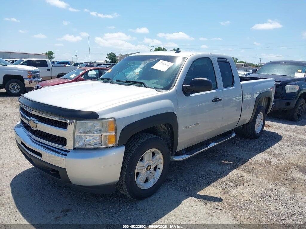 1GCSKSE39AZ116490 2010 CHEVROLET SILVERADO 1500 photo no. 2