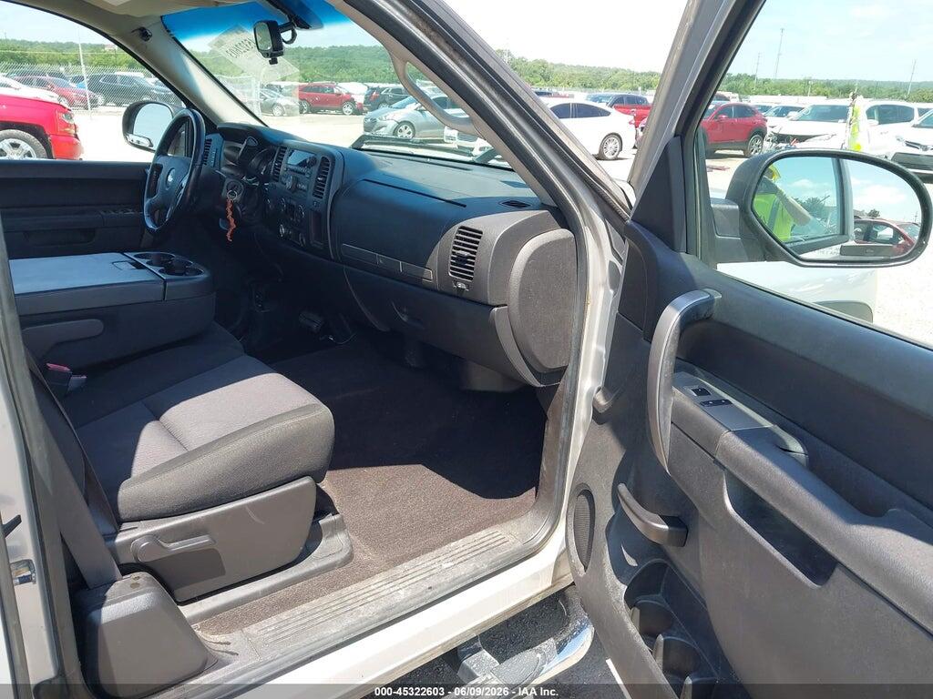 1GCSKSE39AZ116490 2010 CHEVROLET SILVERADO 1500 photo no. 5