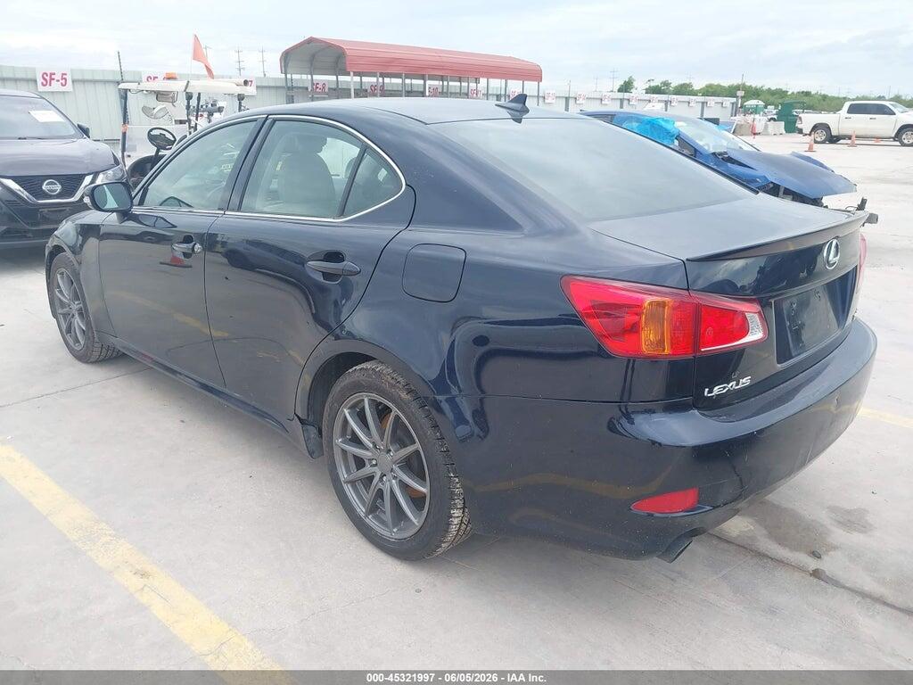 JTHBF5C22A5119544 2010 LEXUS IS 250 photo no. 3