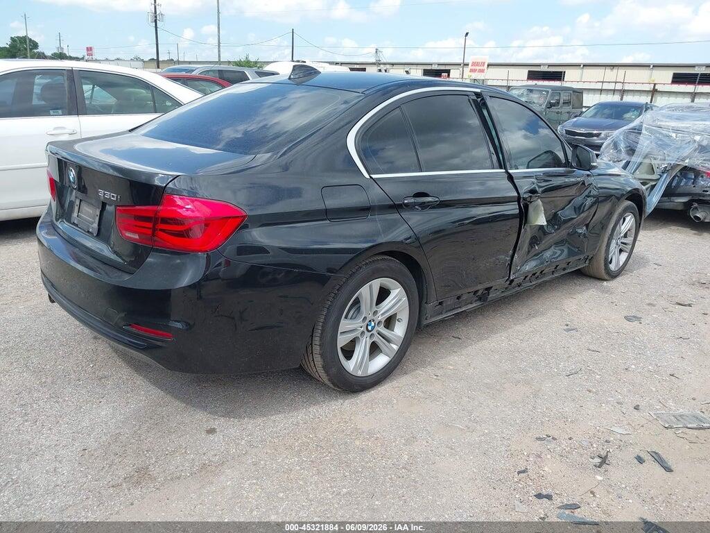 WBA8B9G50JNU97863 2018 BMW 330I photo no. 4