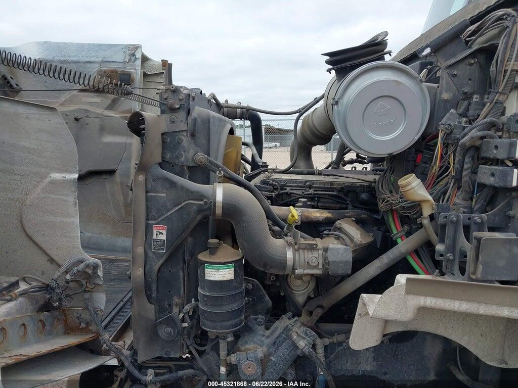 5KKHALDV6BPBA2370 2011 WESTERN STAR/AUTO CAR CONVENTIONAL photo no. 9