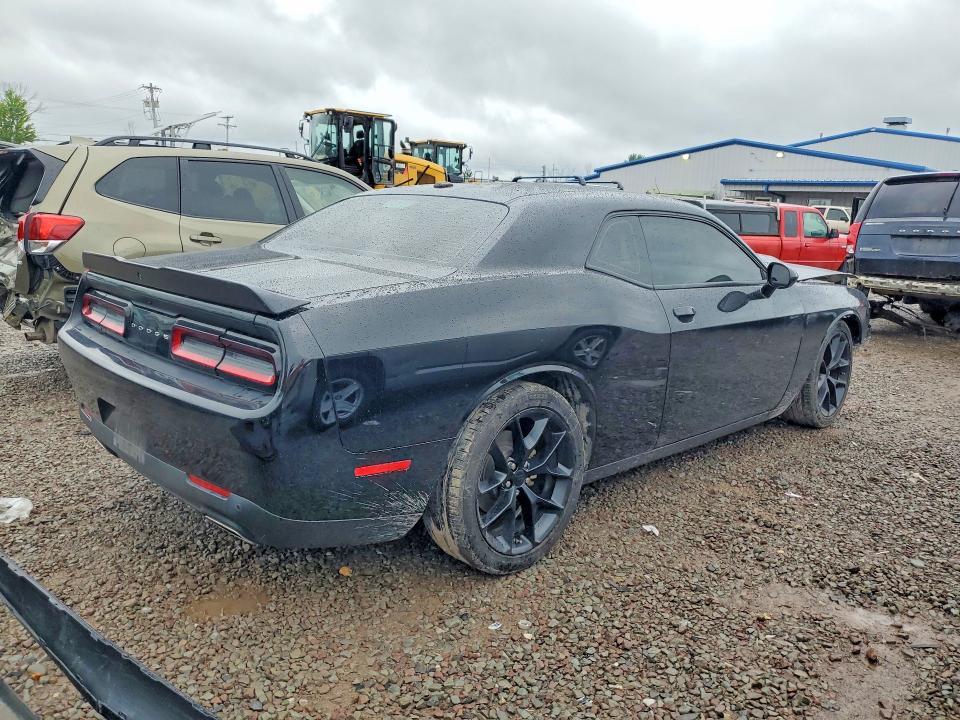 2023 DODGE CHALLENGER GT — Фото 3 из 13