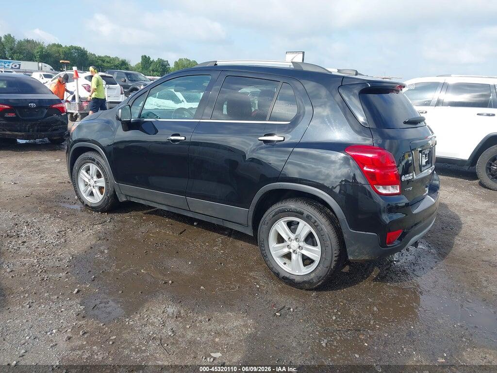 KL7CJLSBXLB012396 2020 CHEVROLET TRAX photo no. 3