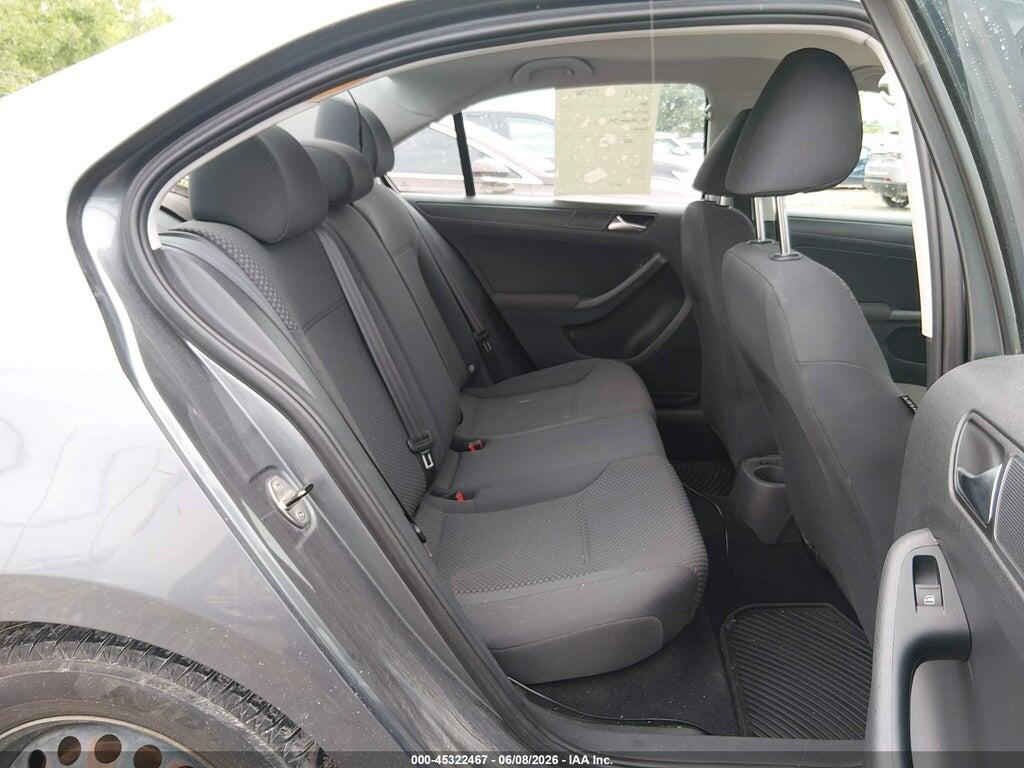 3VW2K7AJ1CM305265 2012 VOLKSWAGEN JETTA photo no. 8