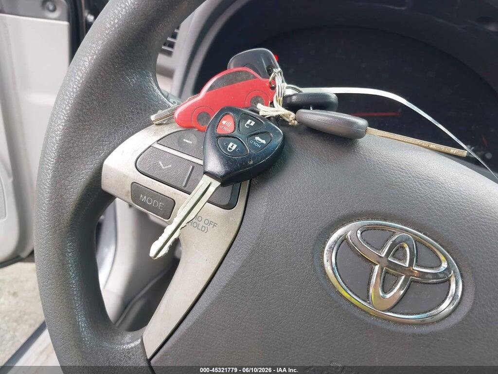 4T1BF3EK7BU212498 2011 TOYOTA CAMRY photo no. 11