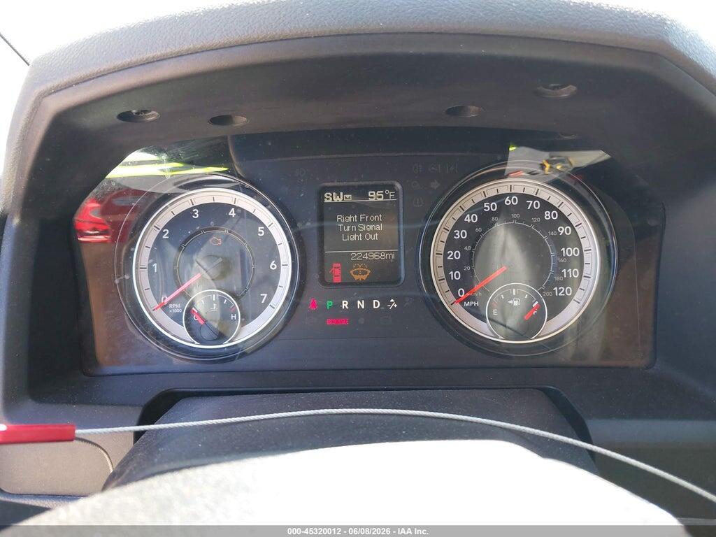1C6RR7FT0KS514209 2019 RAM 1500 CLASSIC photo no. 7