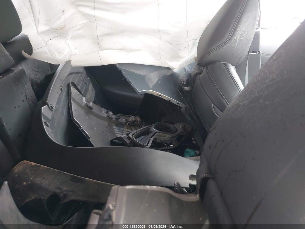 7MUFBABG7RV046350 2024 TOYOTA COROLLA CROSS HYBRID photo no. 8