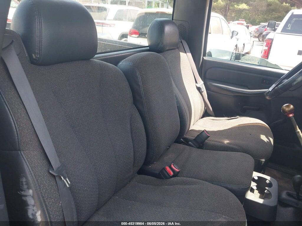 1GCEK14W9YZ371606 2000 CHEVROLET SILVERADO 1500 photo no. 8