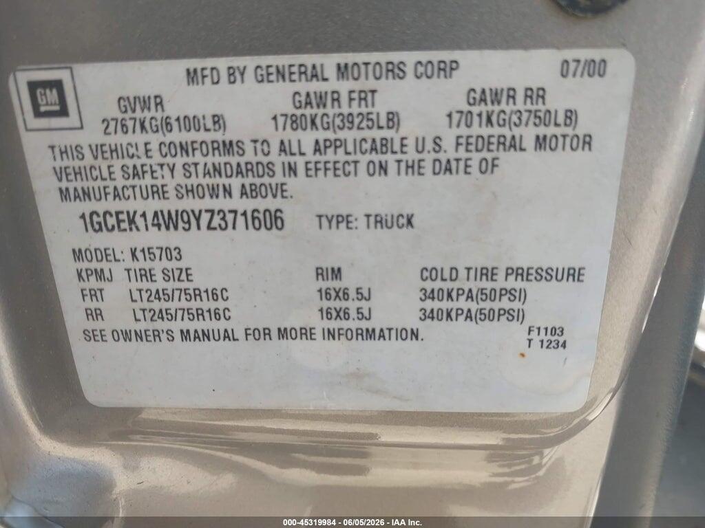 1GCEK14W9YZ371606 2000 CHEVROLET SILVERADO 1500 photo no. 9
