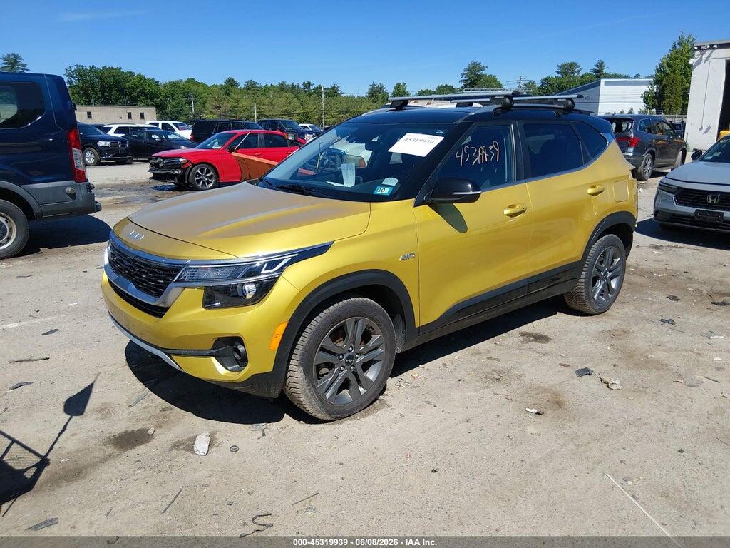 KNDEUCAAXP7347050 2023 KIA SELTOS photo no. 2