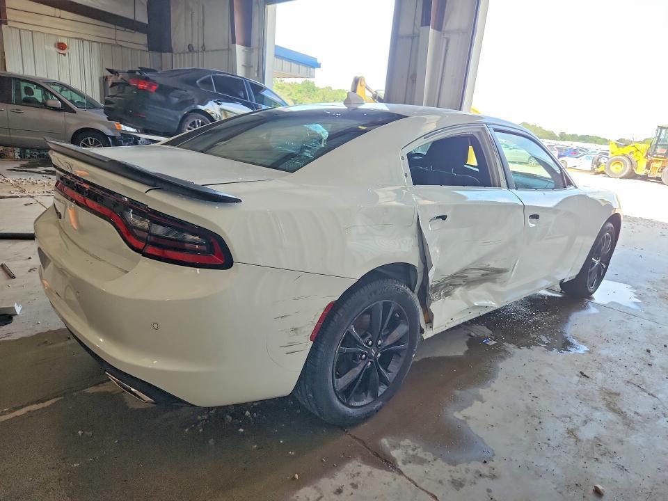 2023 DODGE CHARGER SXT — Фото 3 из 13