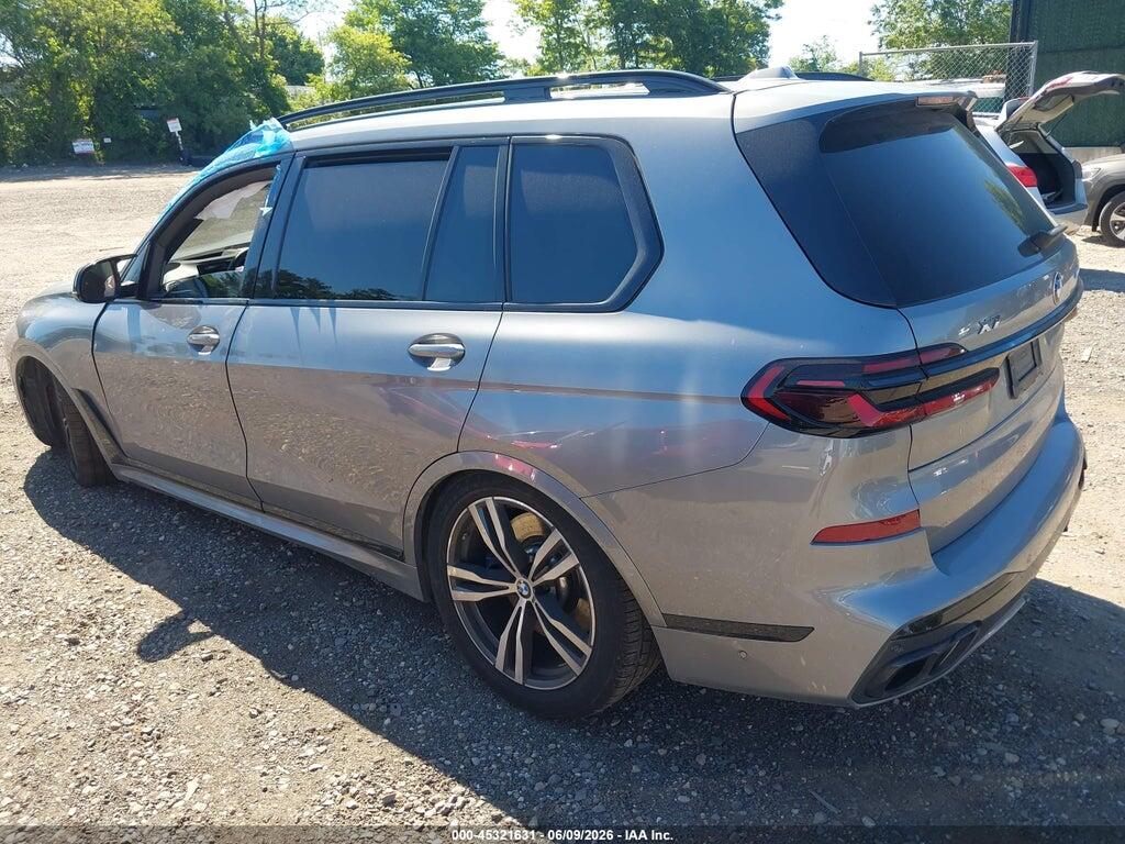 5UX33EM08T9103645 2026 BMW X7 photo no. 3