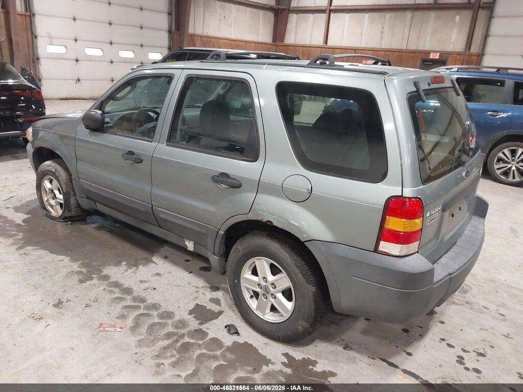 1FMYU92Z95KA55660 2005 FORD ESCAPE photo no. 3