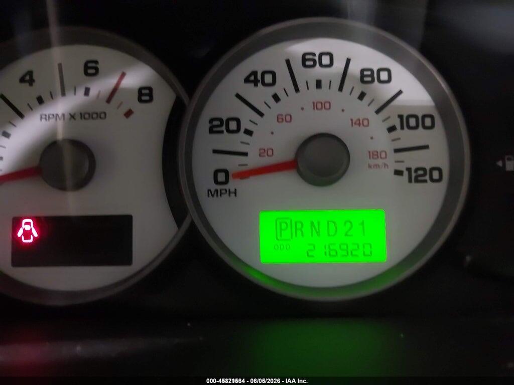 1FMYU92Z95KA55660 2005 FORD ESCAPE photo no. 7