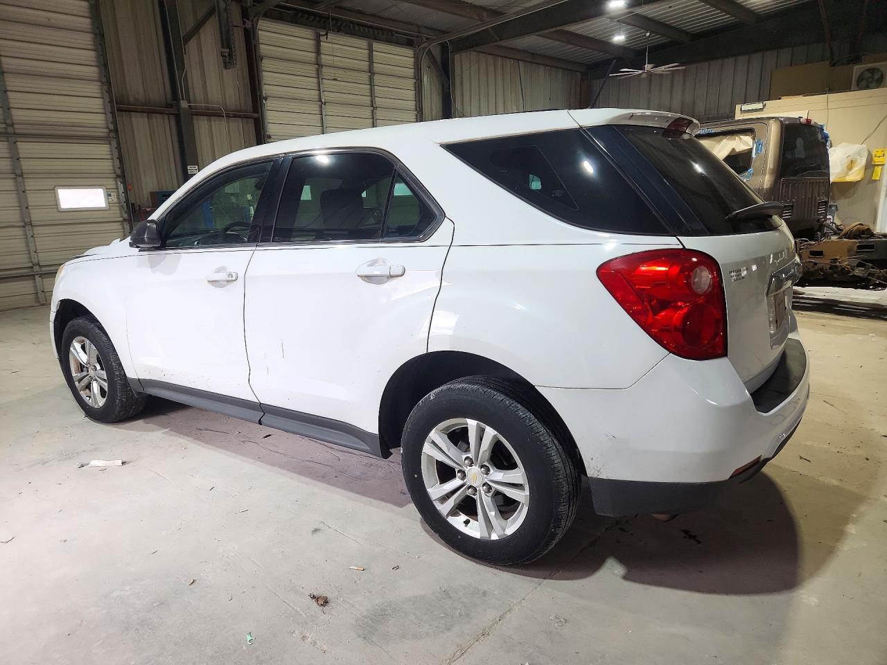 2013 CHEVROLET EQUINOX LS — Фото 2 из 13