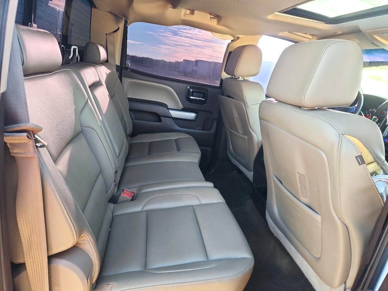 2015 CHEVROLET SILVERADO K3500 LTZ — Фото 10 из 12