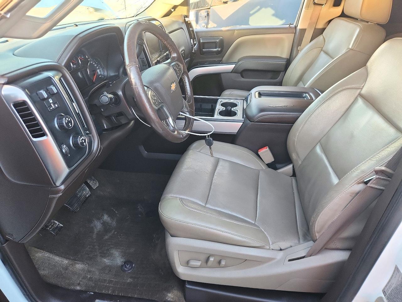 2015 CHEVROLET SILVERADO K3500 LTZ — Фото 7 из 12