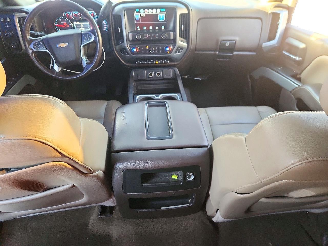 2015 CHEVROLET SILVERADO K3500 LTZ — Фото 8 из 12