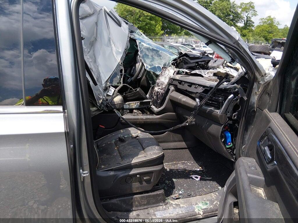 1GKS2GRD7SR311056 2025 GMC YUKON XL photo no. 5