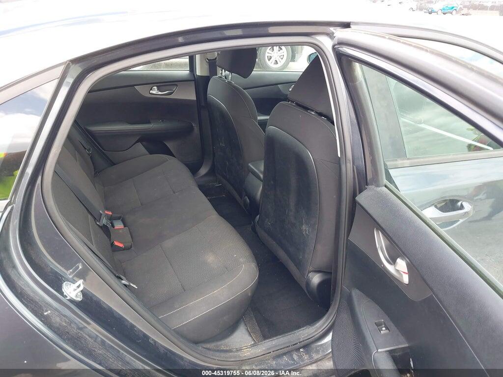 3KPF24AD8KE034520 2019 KIA FORTE photo no. 8