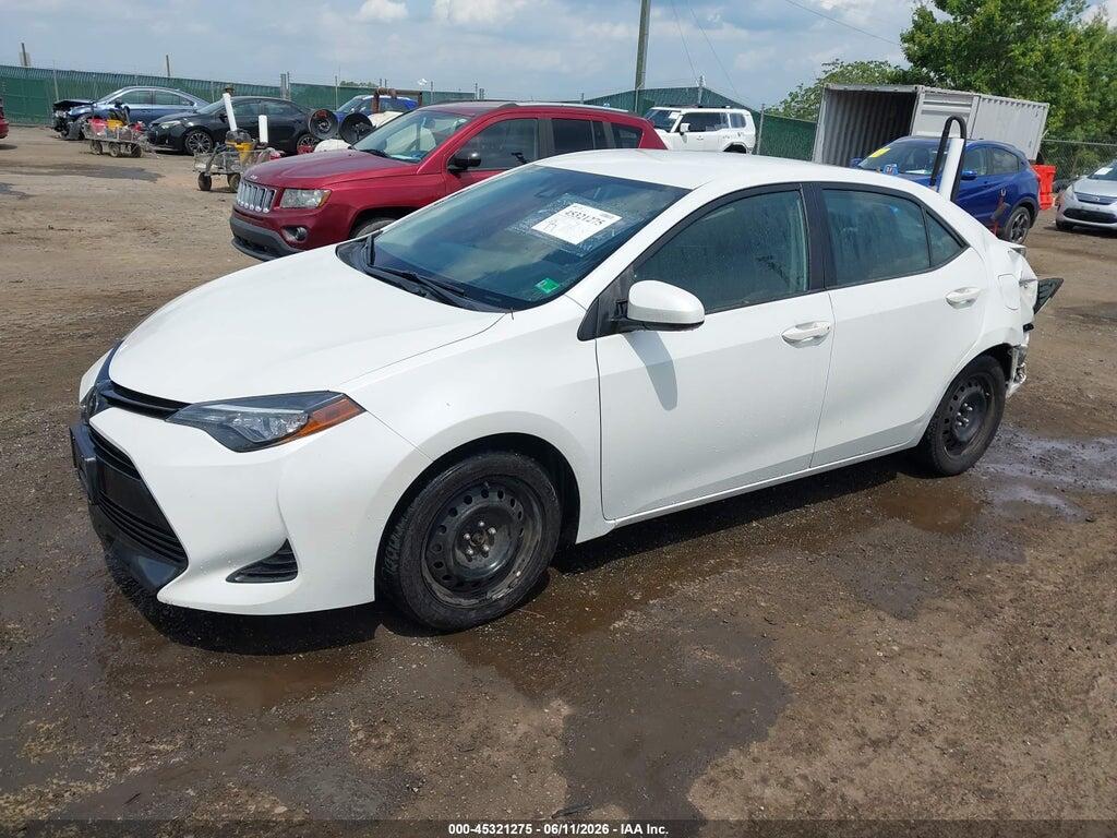 5YFBURHE4HP608543 2017 TOYOTA COROLLA photo no. 2