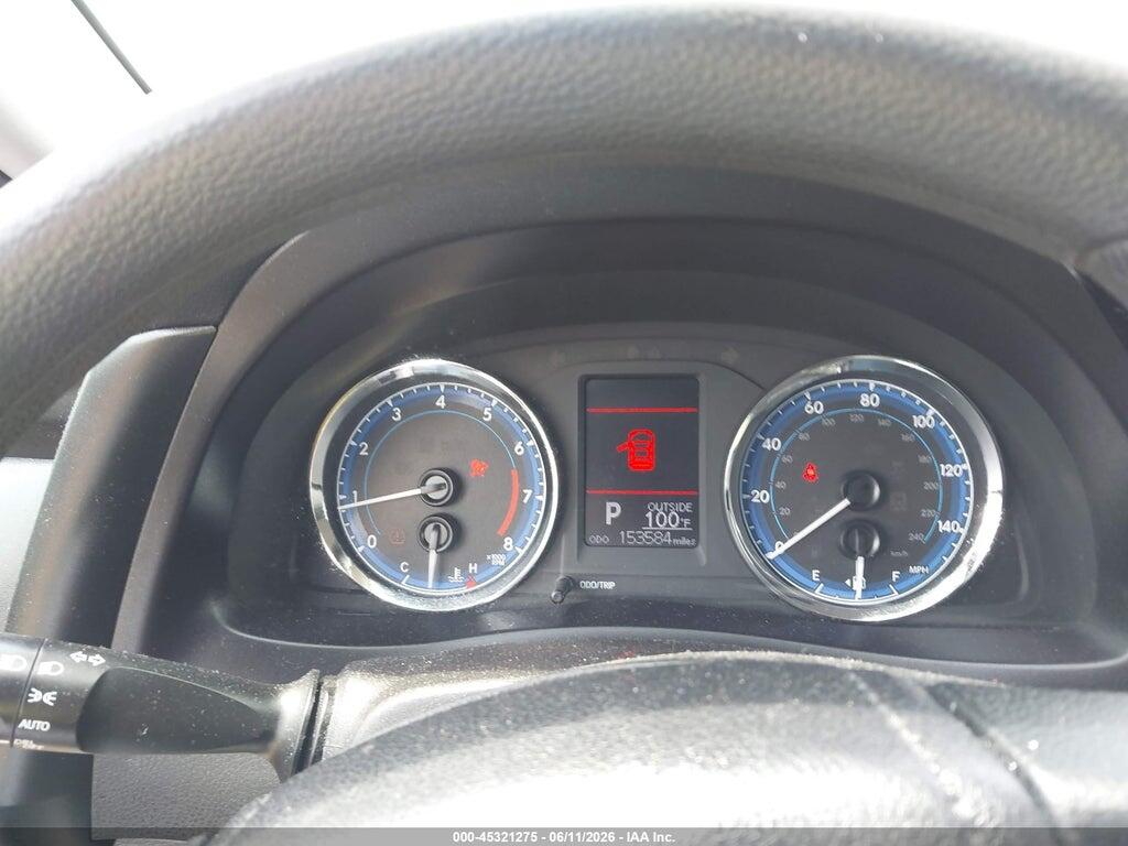 5YFBURHE4HP608543 2017 TOYOTA COROLLA photo no. 7