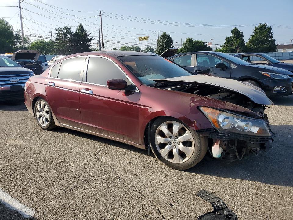 1HGCP36828A006252 2008 HONDA ACCORD photo no. 4