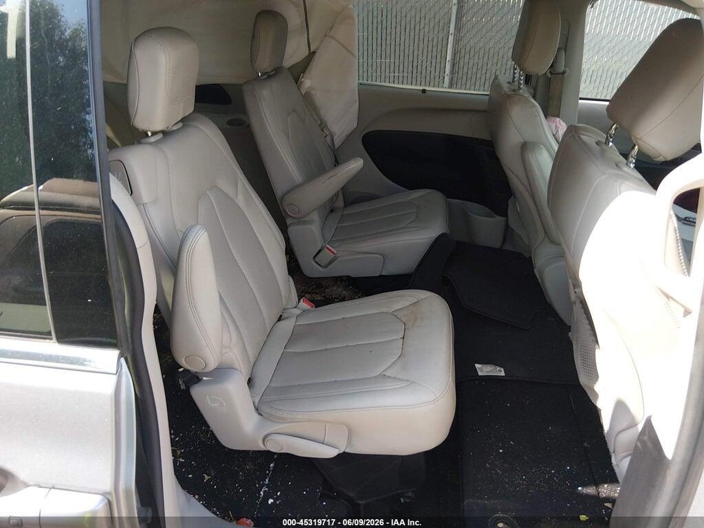 2C4RC1DG7MR549637 2021 CHRYSLER VOYAGER photo no. 8