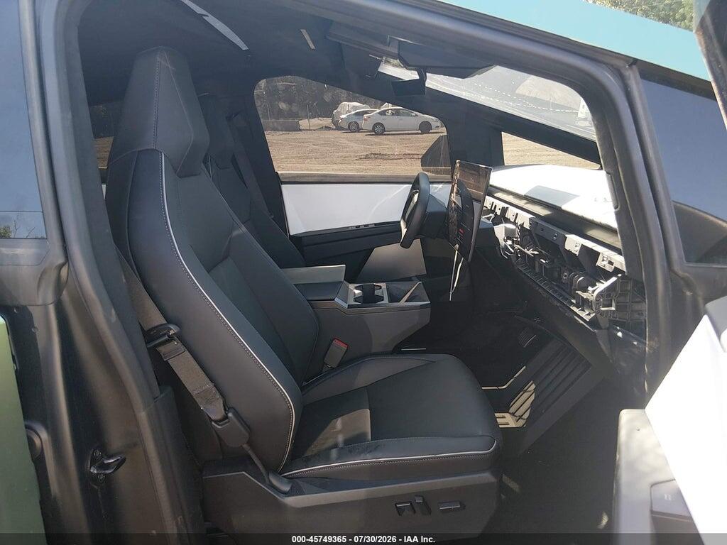 7G2CEHED5RA035716 2024 TESLA CYBERTRUCK photo no. 5