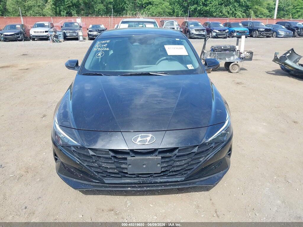 KMHLM4AG7PU468780 2023 HYUNDAI ELANTRA photo no. 12