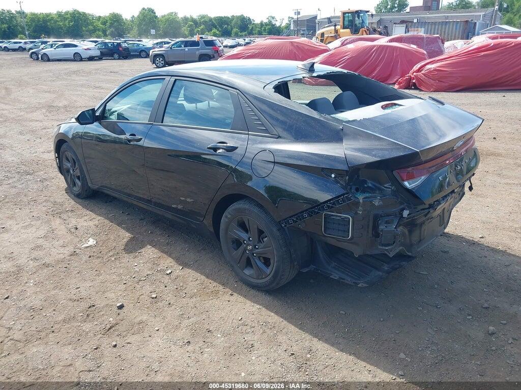 KMHLM4AG7PU468780 2023 HYUNDAI ELANTRA photo no. 3