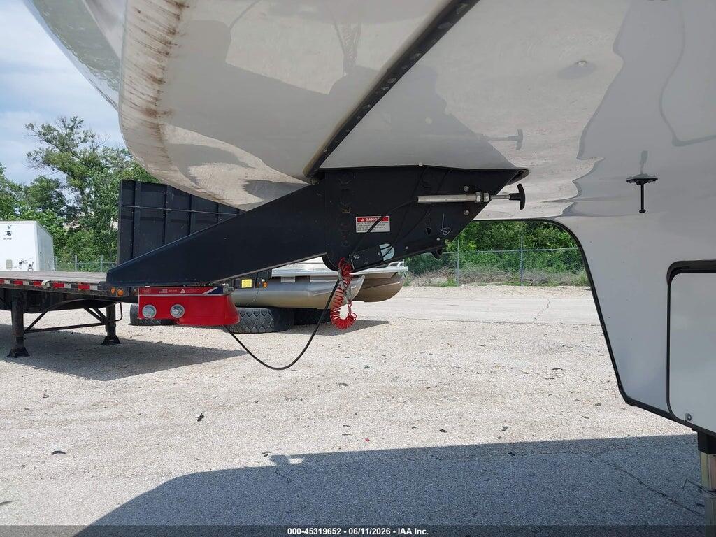 573FR4228M9908423 2021 GRAND DESIGN RECREAT REFLECTION M-367BHS photo no. 7