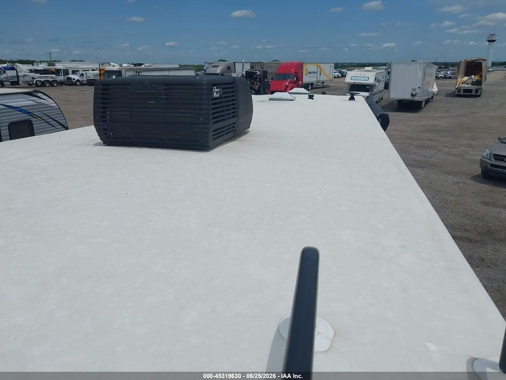 4X4TPUG21MP090497 2021 FOREST RIVER PALOMINO PUMA 31RLQS TRAVEL TRAILER photo no. 6