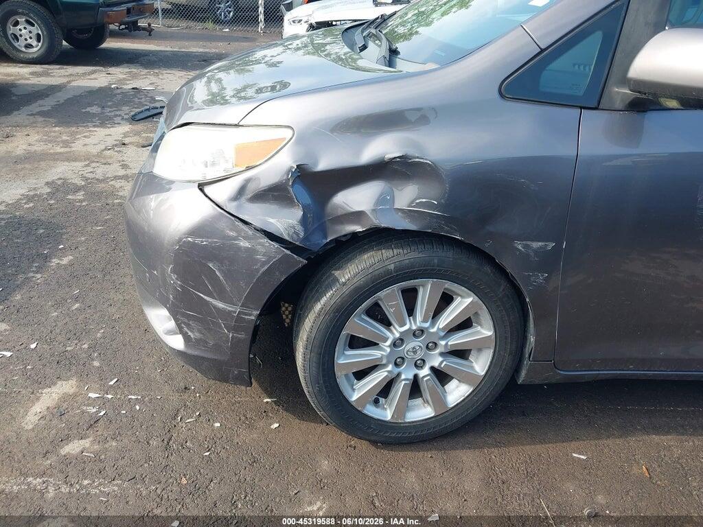5TDDK3DC6BS002272 2011 TOYOTA SIENNA photo no. 6