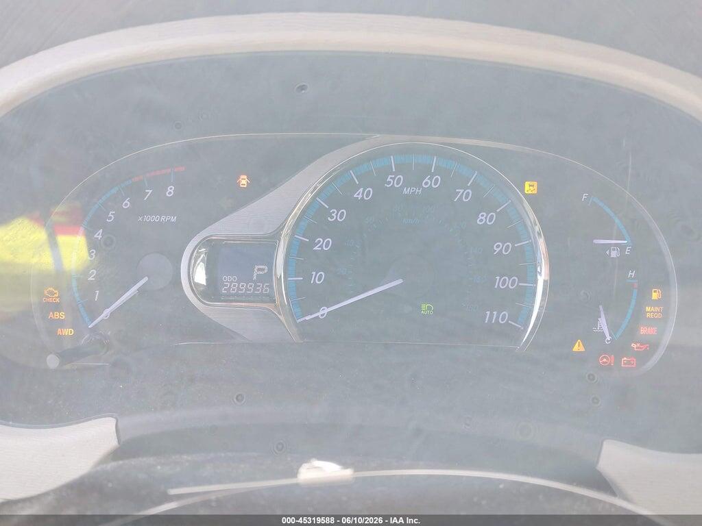 5TDDK3DC6BS002272 2011 TOYOTA SIENNA photo no. 7