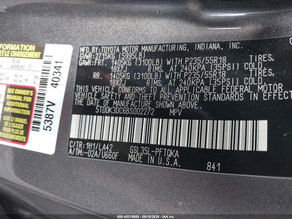 5TDDK3DC6BS002272 2011 TOYOTA SIENNA photo no. 9