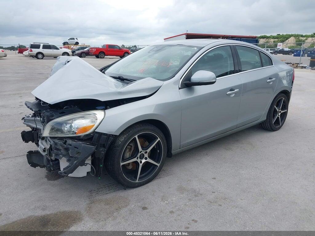 YV1902FH7C2140209 2012 VOLVO S60 photo no. 2