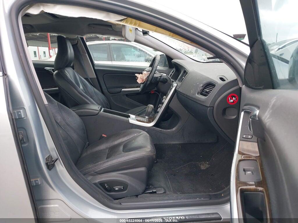 YV1902FH7C2140209 2012 VOLVO S60 photo no. 5