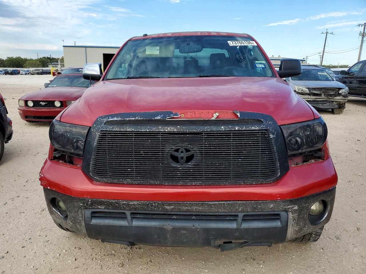 2012 TOYOTA TUNDRA CREWMAX SR5 — Фото 5 из 12