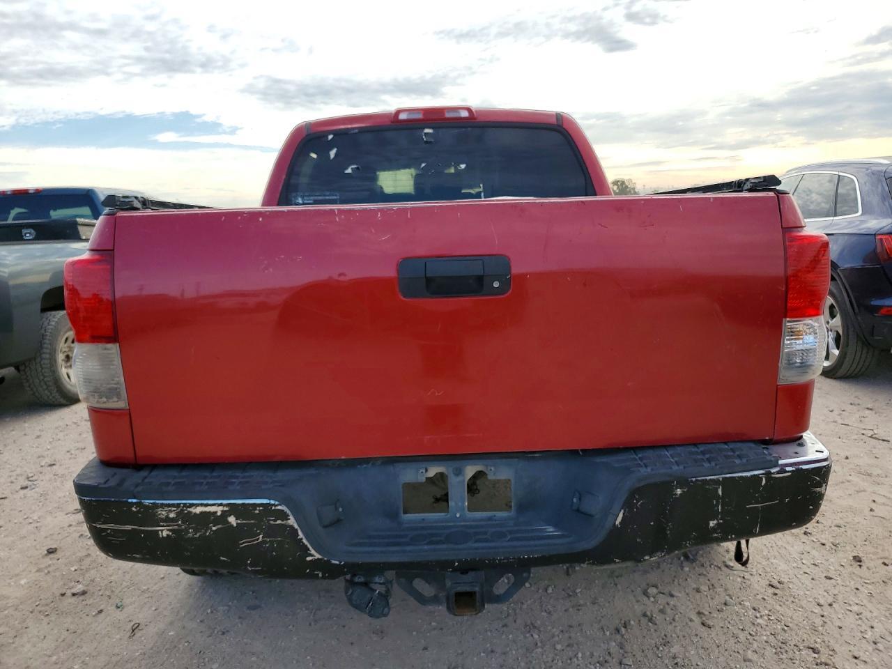 2012 TOYOTA TUNDRA CREWMAX SR5 — Фото 6 из 12