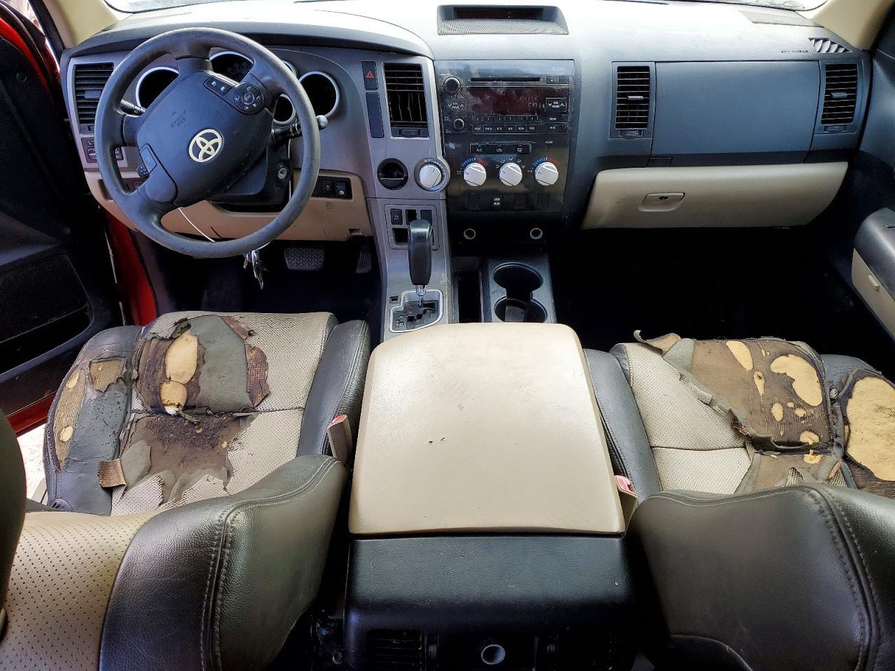 2012 TOYOTA TUNDRA CREWMAX SR5 — Фото 8 из 12