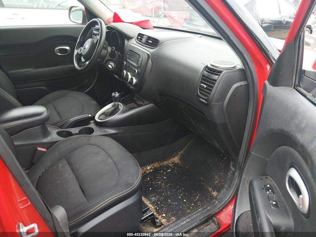 KNDJP3A50G7843256 2016 KIA SOUL photo no. 5